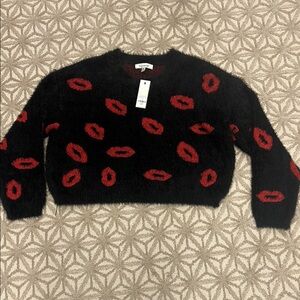 Black and Red Lip Pattern Sweater